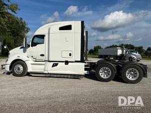 2020 Kenworth T680 Image