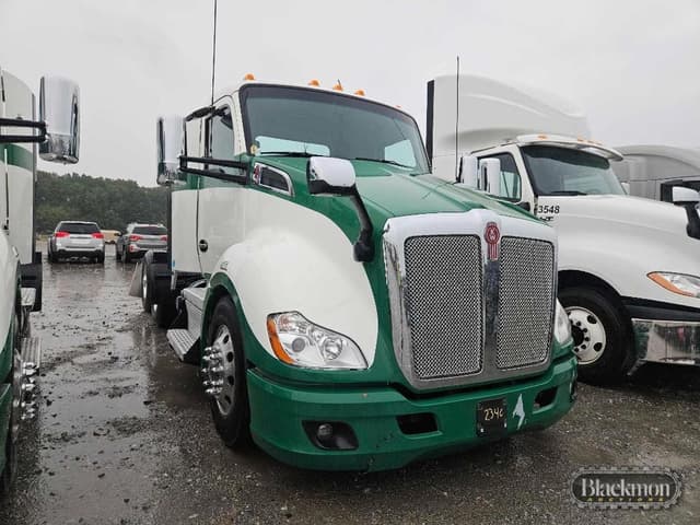 Image of Kenworth T680 equipment image 2