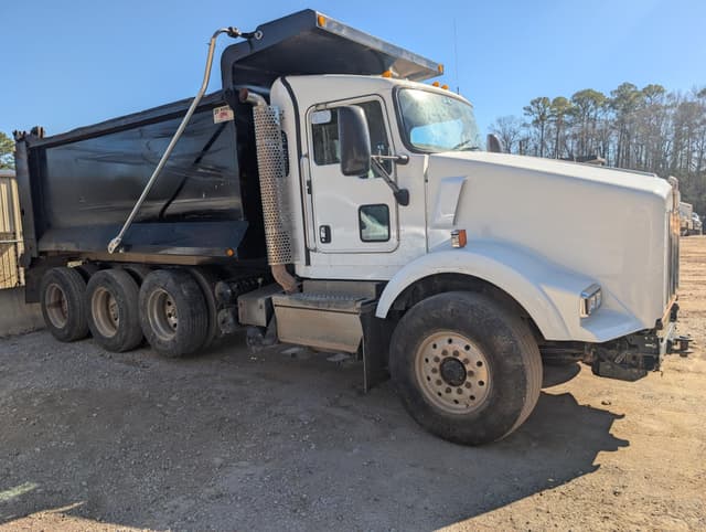 Image of Kenworth T800 equipment image 1
