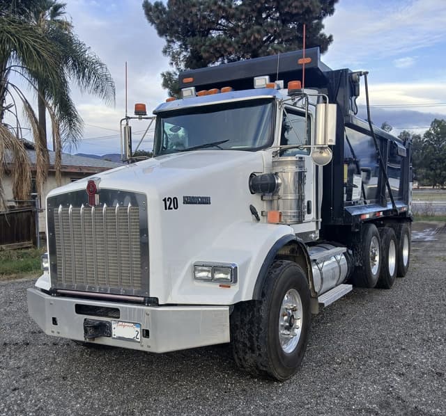 Image of Kenworth T800 equipment image 1