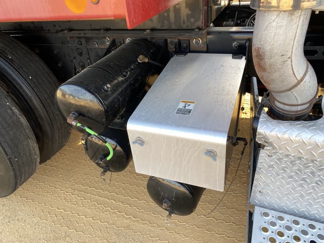 Image of Kenworth T800 equipment image 4