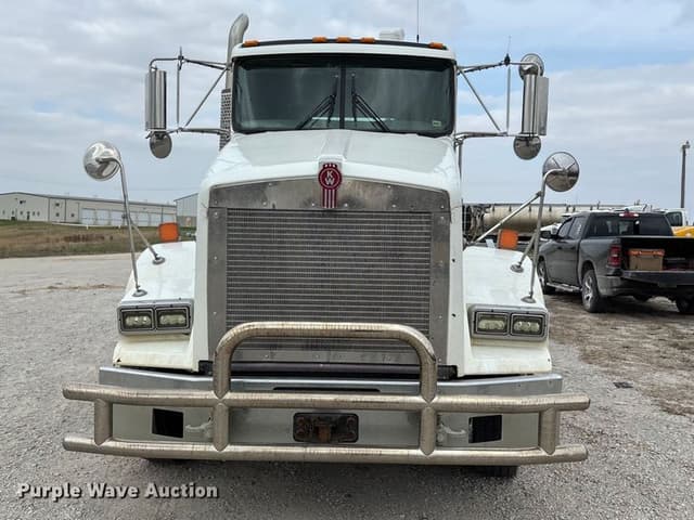 Image of Kenworth T800 equipment image 1
