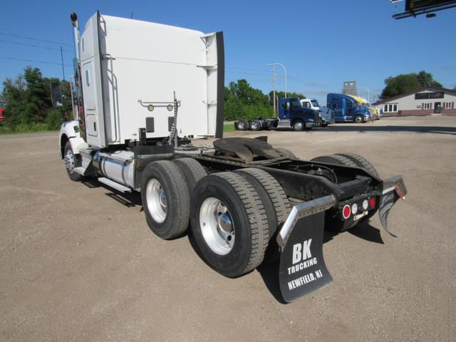 Image of Kenworth T880 equipment image 3
