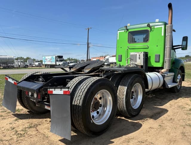 Image of Kenworth T880 equipment image 3