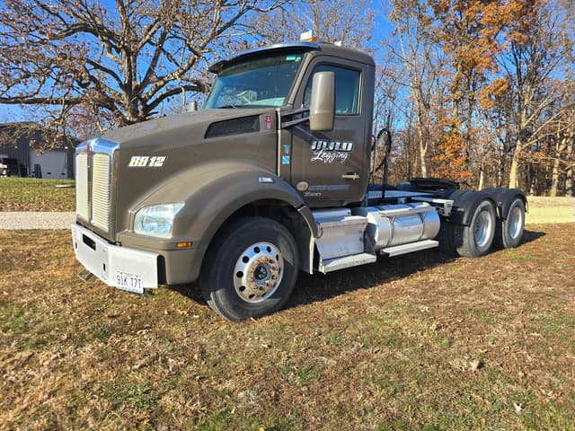 Image of Kenworth T880 equipment image 4