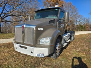 2020 Kenworth T880 Image