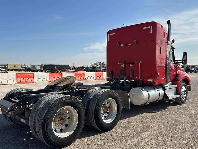 Image of Kenworth T880 equipment image 3