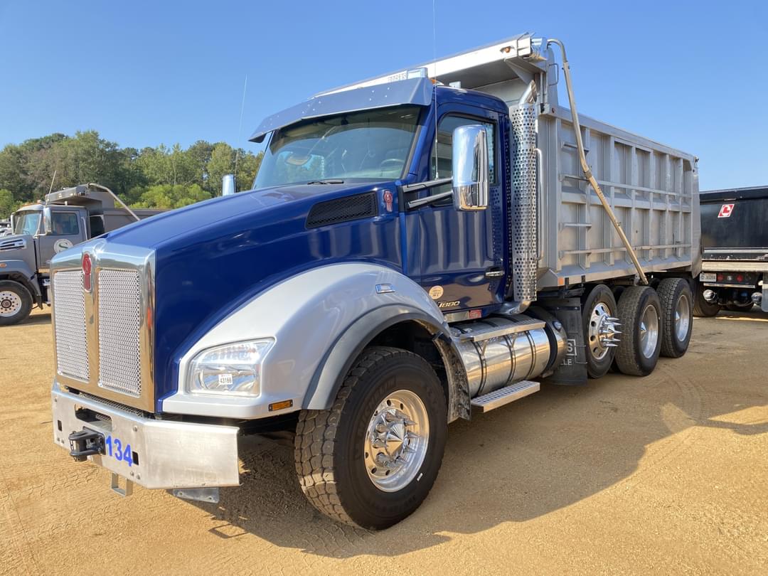 Image of Kenworth T880 Primary image