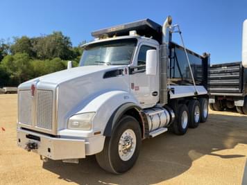 Main image Kenworth T880