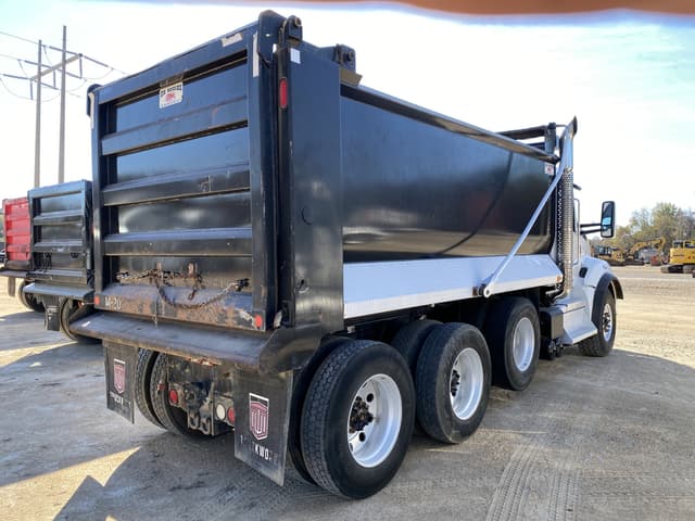 Image of Kenworth T880 equipment image 2