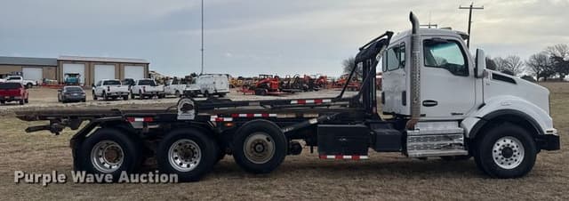 Image of Kenworth T880 equipment image 3