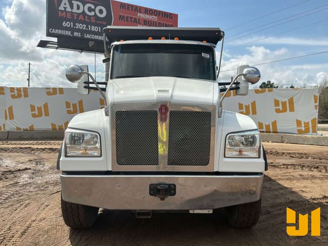 Image of Kenworth T880 equipment image 1