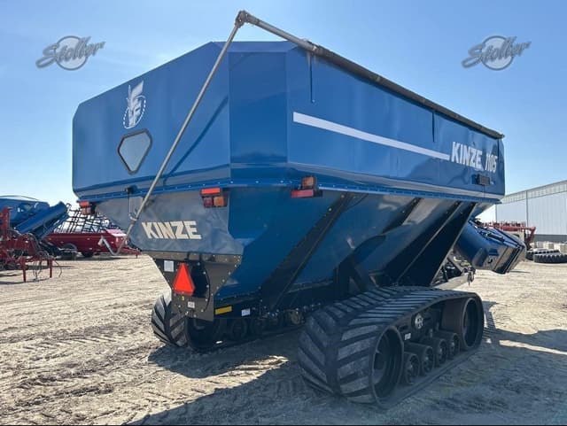 Image of Kinze 1105 equipment image 2