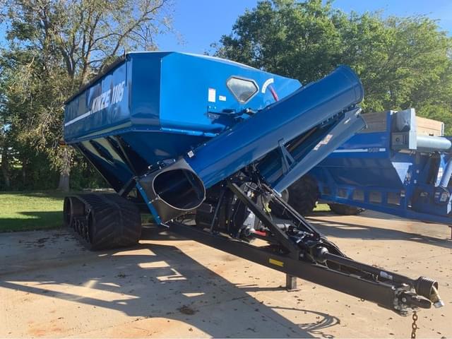Image of Kinze 1105 equipment image 1
