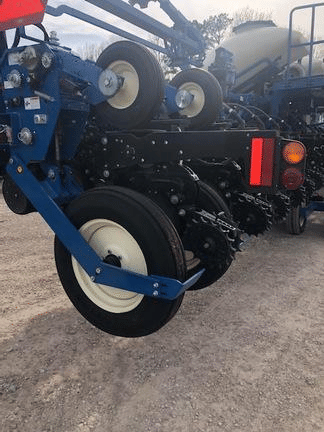 Main image Kinze 3605