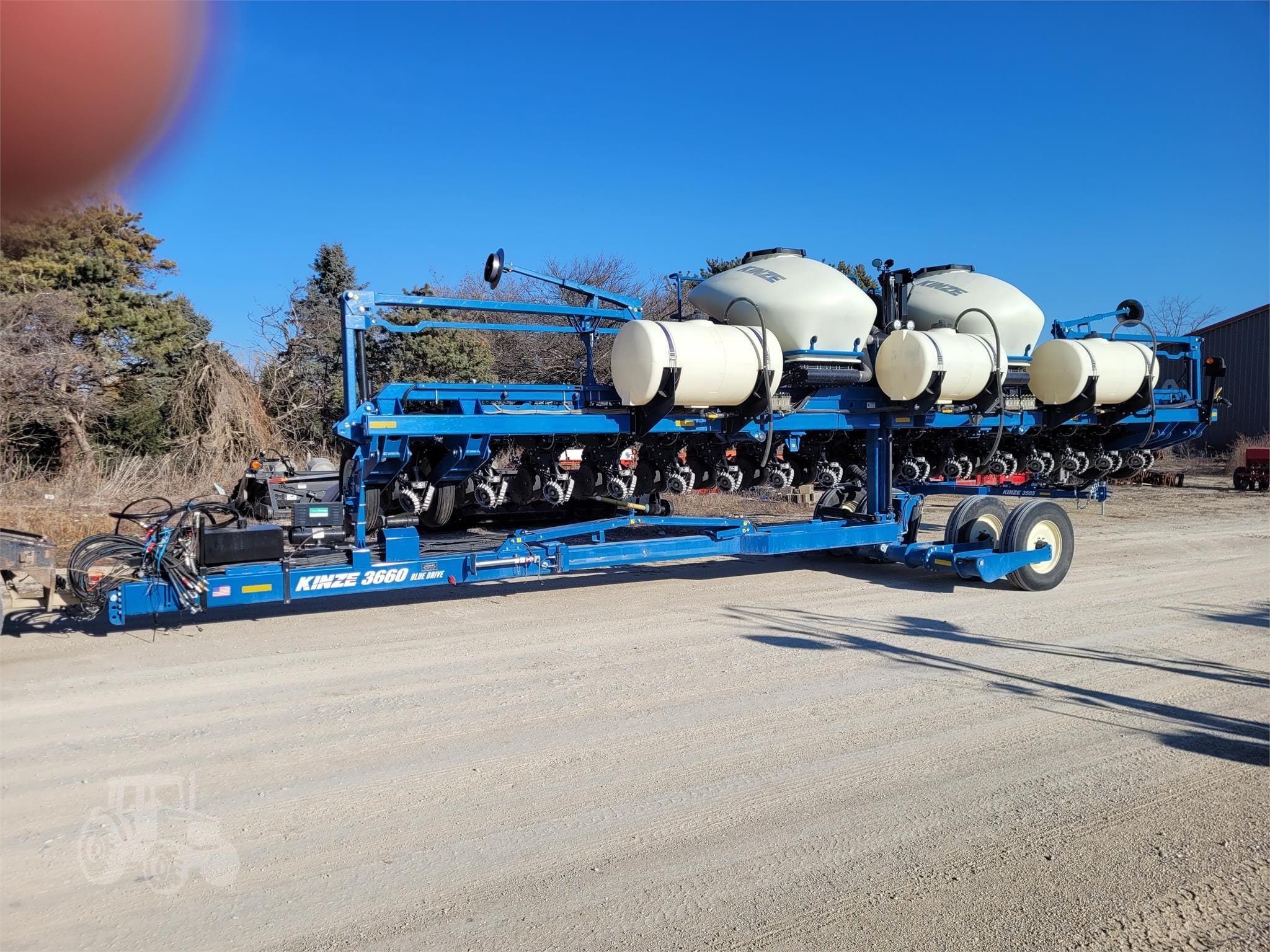 2020 Kinze 3660 Equipment Image0