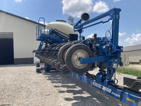 Main image Kinze 3660
