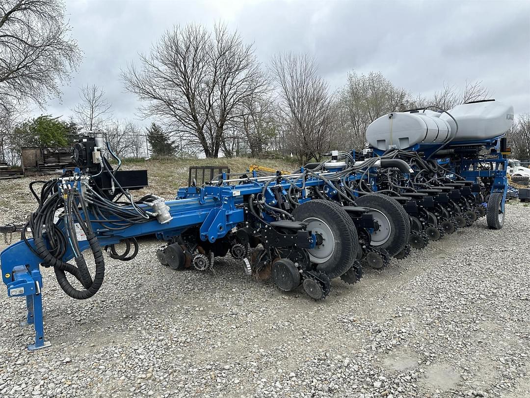 Image of Kinze 4900 Primary image