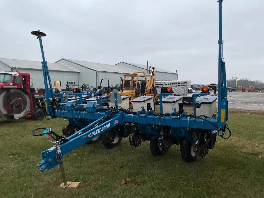 Image of Kinze 3000 Primary image