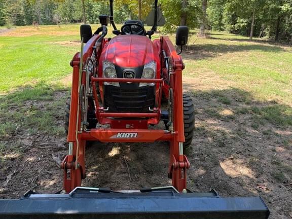 Image of Kioti CK3510SE HST equipment image 4