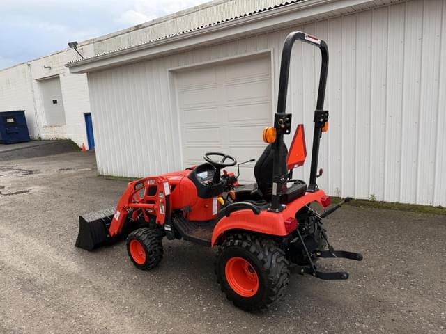 Image of Kioti CS2210 equipment image 2