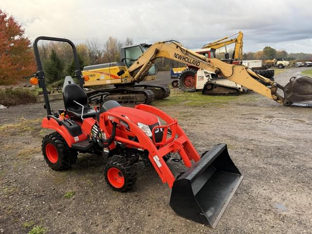 Image of Kioti CS2210 equipment image 4