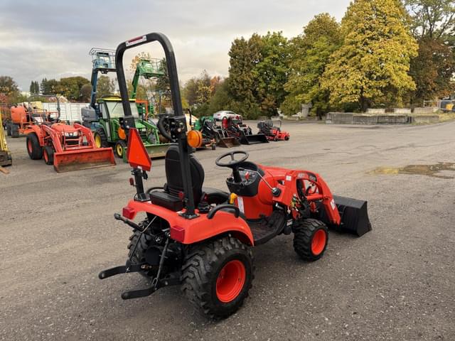 Image of Kioti CS2210 equipment image 3