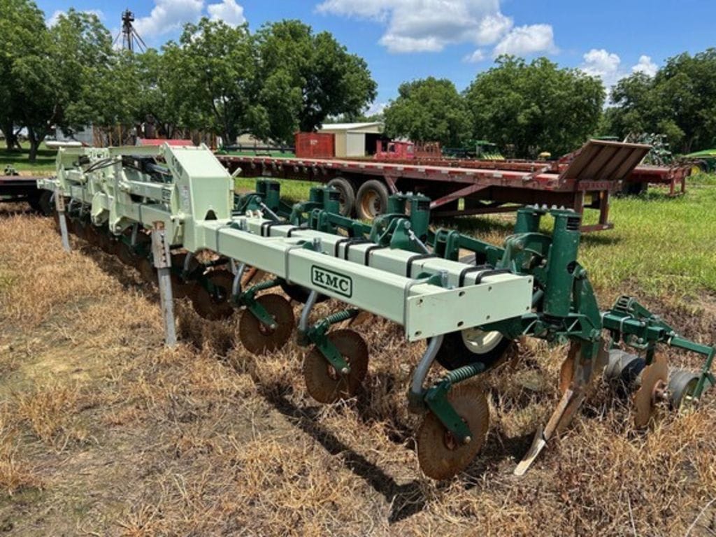 2020 KMC 6700 Equipment Image0