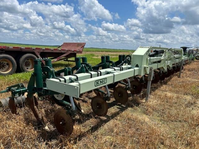 Image of KMC 6700 equipment image 2