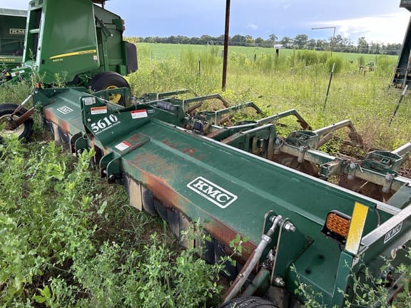 2020 KMC 5610 Equipment Image0