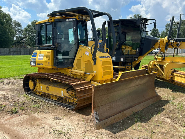 Image of Komatsu D39PX-24 equipment image 1