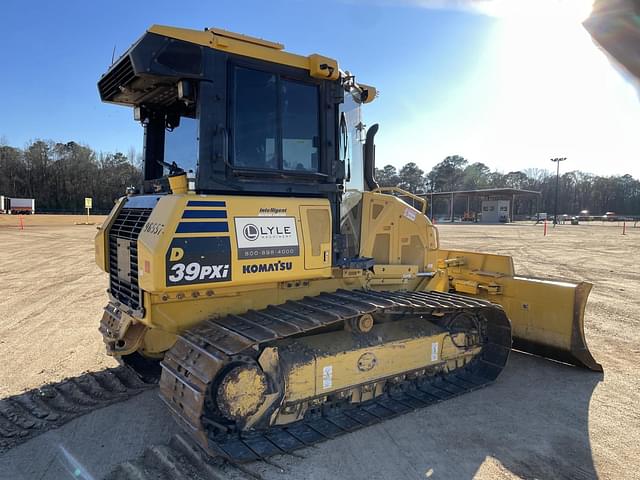 Image of Komatsu D39PXi-24 equipment image 2