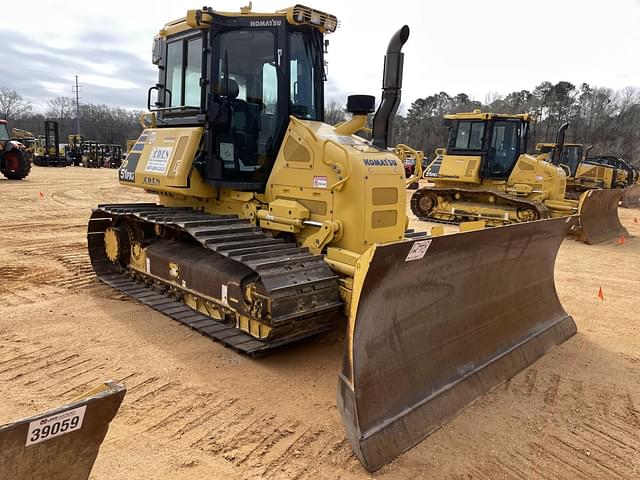 Image of Komatsu D51PXI-24 equipment image 3