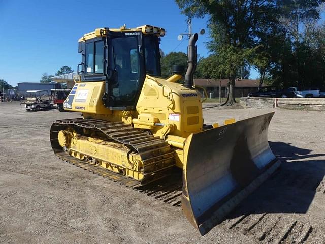 Image of Komatsu D51PXI-24 equipment image 1