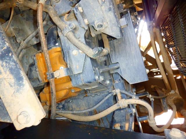 Image of Komatsu HD785-8 equipment image 3