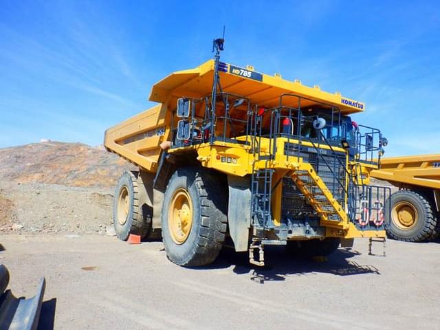 Image of Komatsu HD785-8 equipment image 2