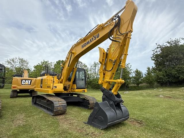 Image of Komatsu PC210LC equipment image 2