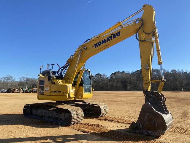 Image of Komatsu PC238USLC-11 equipment image 3