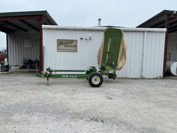 2020 Krone R240 Equipment Image0