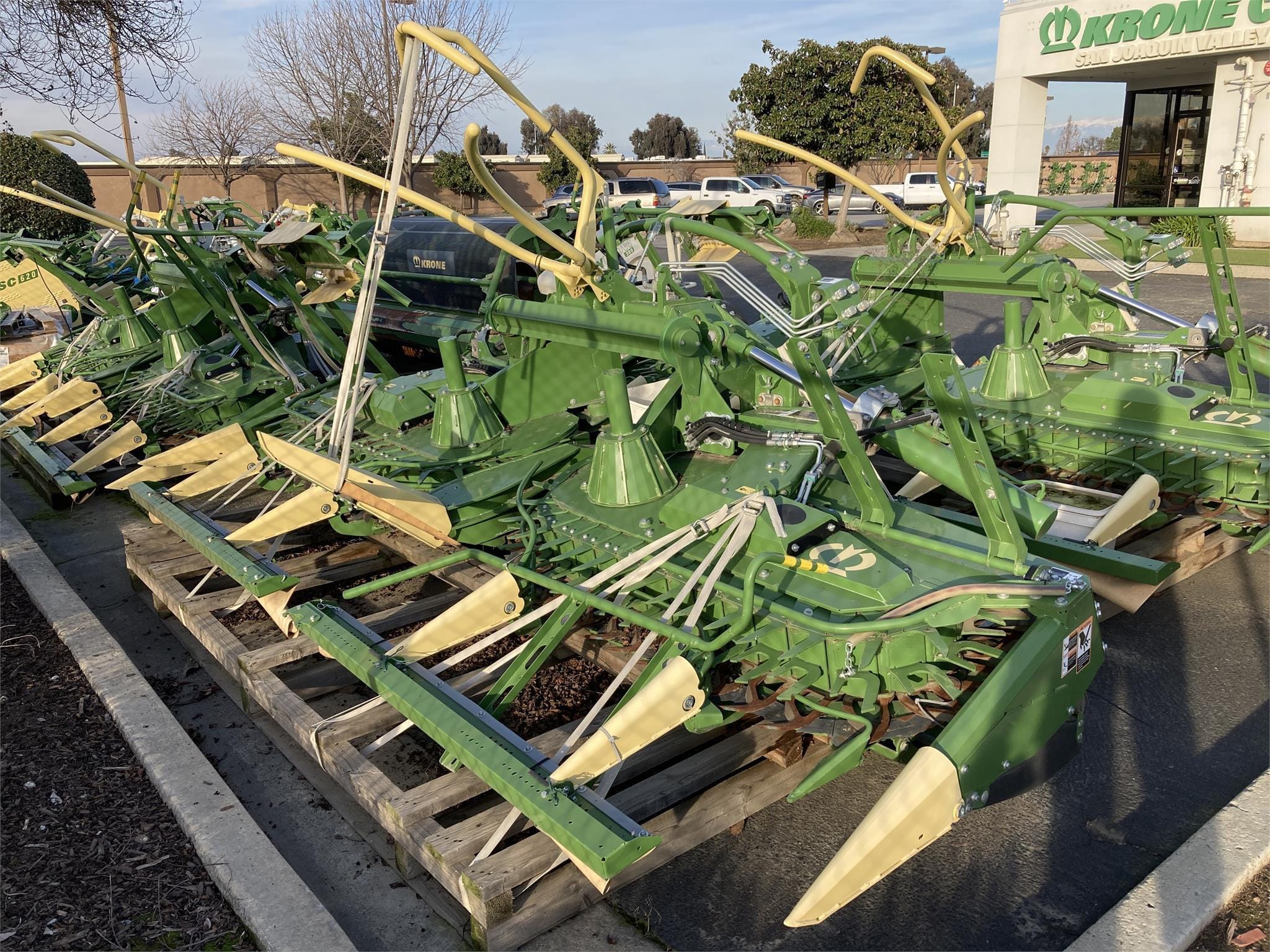 2020 Krone Easy Collect 450-2 Equipment Image0