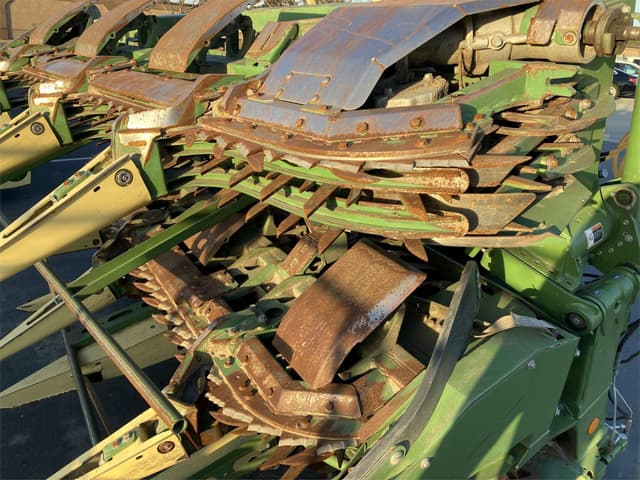 Image of Krone Easy Collect 900-3 equipment image 2