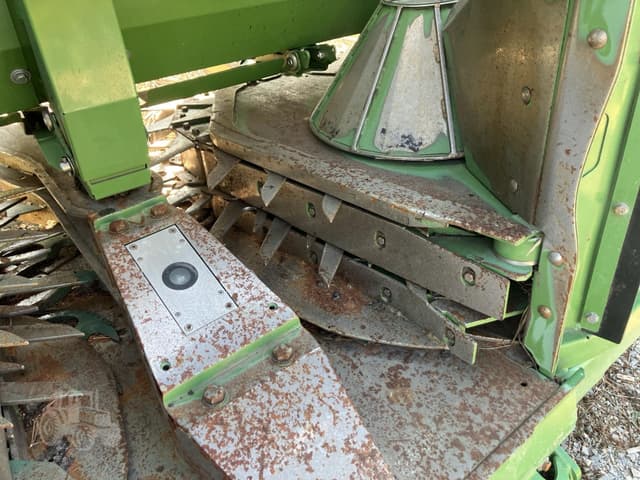 Image of Krone Easy Collect 900-3 equipment image 4