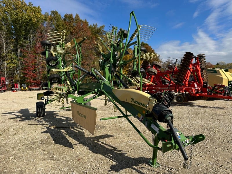 2020 Krone Swadro TS680 Equipment Image0
