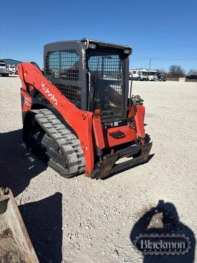 Image of Kubota SVL75-2 equipment image 2