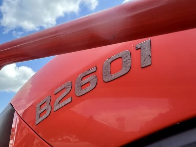 Image of Kubota B2601HSD equipment image 4