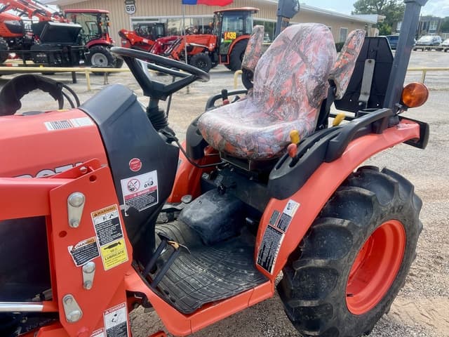 Image of Kubota B2601HSD equipment image 2