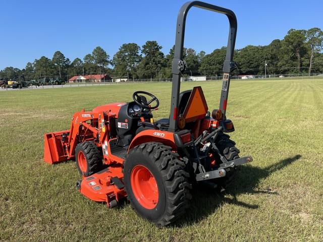 Image of Kubota B2401DT equipment image 2