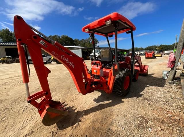 Image of Kubota B26 equipment image 4