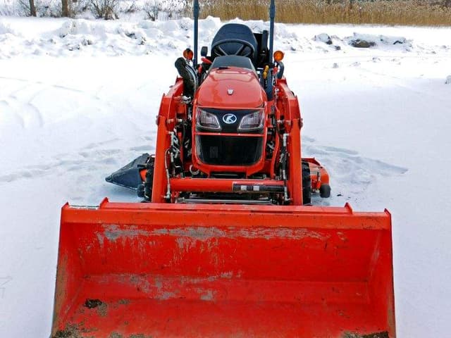 Image of Kubota B2601HSD equipment image 3