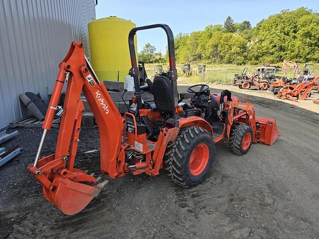 Image of Kubota B2601HSD equipment image 2